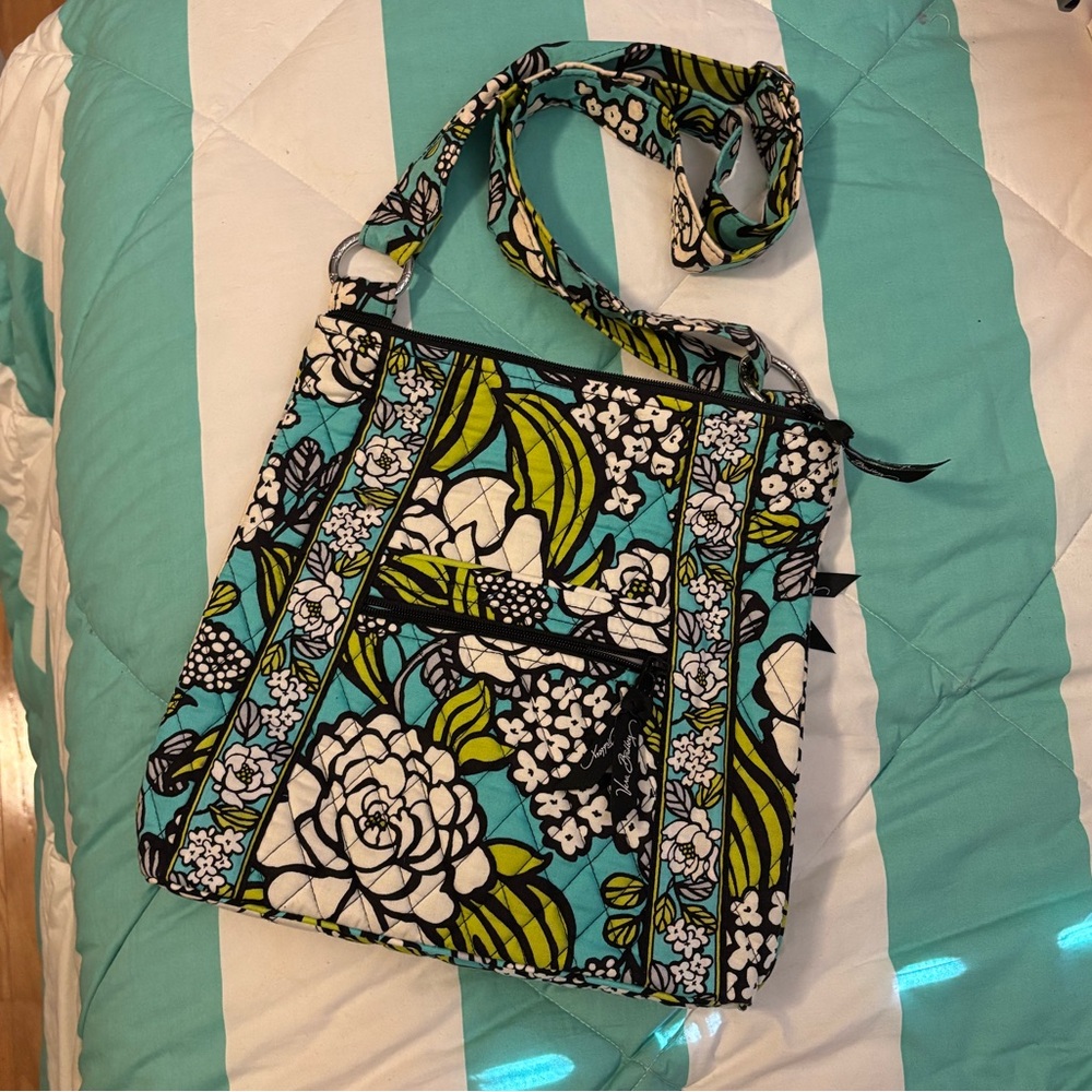 Vera bradley crossbody teal/ green/black/white